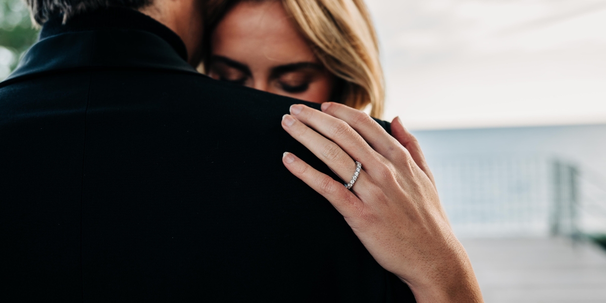 Fabricació d'anell de compromís a mida en taller propi - Zapata Joyeros Barcelona